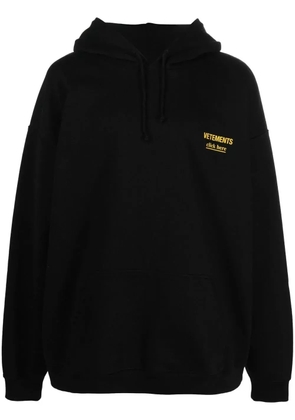VETEMENTS embroidered logo hoodie - Black
