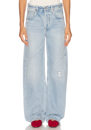 Citizens of Humanity Ayla Swirl Baggy Jeans in Hallstatt - Blue. Size 23 (also in 25, 26, 27, 28, 29, 32, 33, 34).