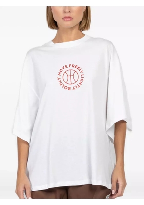 FREEDÉR basketball-print T-shirt - White
