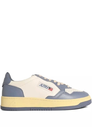 Autry Medalist perforated leather low-top sneakers - White