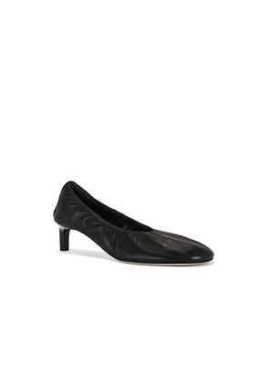 Dear Frances Glove Pump in Black. Size 36. Also in 37, 38, 39, 40, 41, 42.