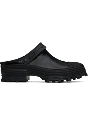 CAMPERLAB Black Traktori Clogs