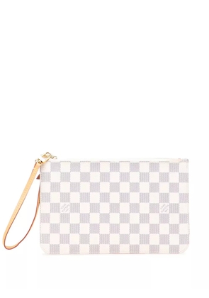 Louis Vuitton Pre-Owned 2016 Damier Azur Neverfull MM pouch - White