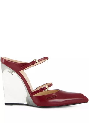 Gucci buckle-detail wedge mules - Red