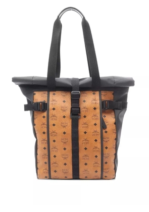 MCM Pre-Owned 2010s roll-top logo-pattern shoulder bag - Brown