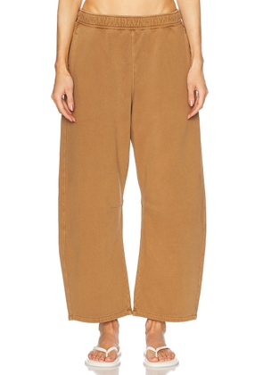 Citizens of Humanity Miro Sweatpant in Marcona - Tan. Size XL/1X (also in ).