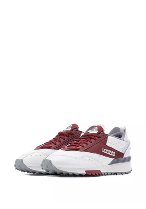 Reebok LX2200 'Burgundy' sneakers - White