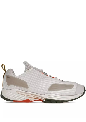 Reebok DMX Thrill 'Hypebae' sneakers - Neutrals
