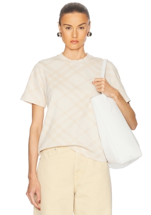 Burberry Short Sleeve T-shirt in Beach IP Check - Cream. Size S (also in XS).