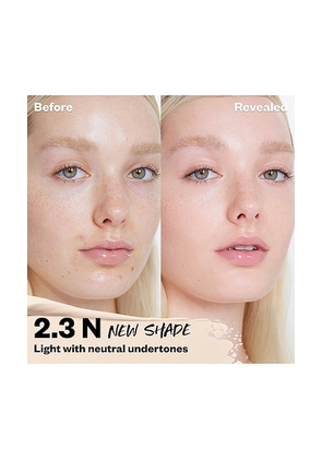 Kosas Revealer Super Creamy + Brightening Concealer With Caffeine And Hyaluronic Acid.