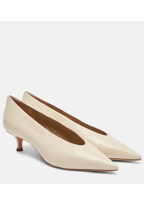 Le Monde Beryl Babouche 40 leather pumps