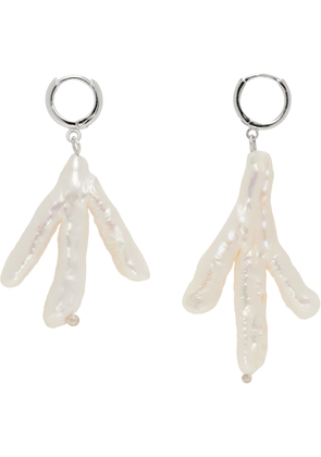 Gohar World Silver & White Host Chicken Foot Pearl Earrings