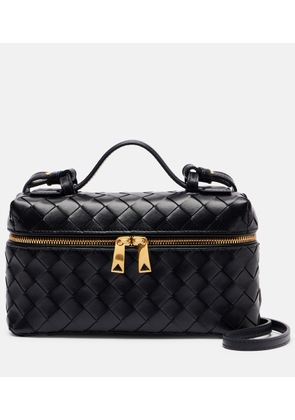 Bottega Veneta Bang Bang Intrecciato leather vanity bag