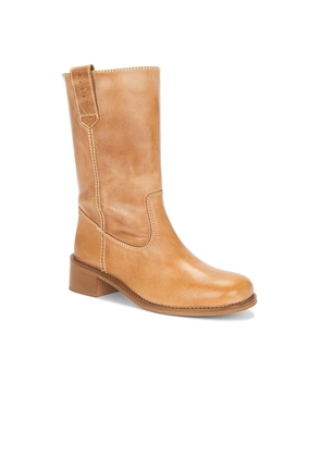 Dico Copenhagen Julia Gaucho Boot in Tan. Size 36. Also in 37, 39, 40.