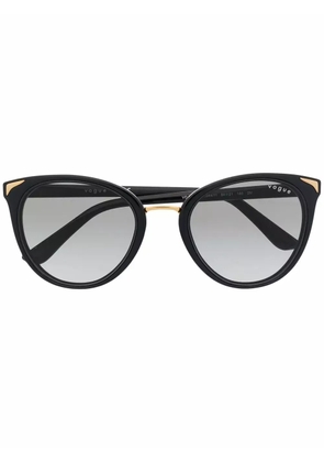 Vogue Eyewear cat eye frame sunglasses - Black