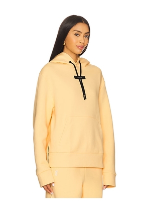 On Focus Tech Hoodie in Yellow. Size L. Also in M, S, XS.