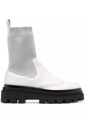 Eleventy leather ankle sock boots - Neutrals