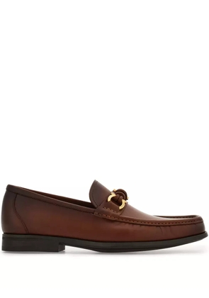 Ferragamo Gancini leather loafers - Brown