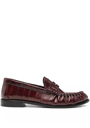 Saint Laurent crocodile-effect loafers - Red