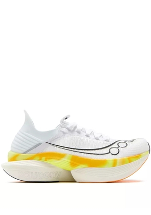 Saucony Saucony Endorphin Elite 2 sneakers - White