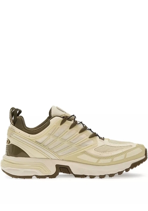 Salomon ACS PRO sneakers - Neutrals