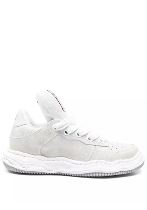 Maison MIHARA YASUHIRO leather sneakers - White