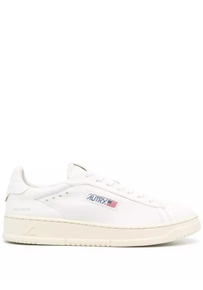 Autry logo-patch lace-up sneakers - White