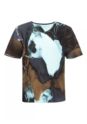 Homme Plissé Issey Miyake abstract-print T-shirt - Green