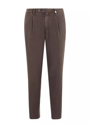 Myths pleated-front trousers - Brown
