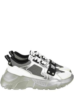 Versace Jeans Couture metallic-panel mesh trainers - White