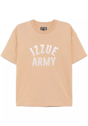 izzue logo-embroidered T-shirt - Neutrals