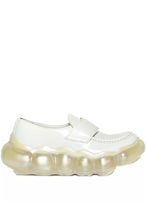 GROUNDS Jewelry bubble-sole loafers - White