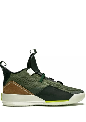 Jordan x Travis Scott Air Jordan 33 NRG sneakers - Green