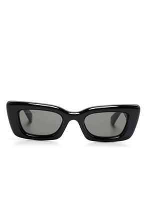 Gucci Eyewear cat eye-frame sunglasses - Black