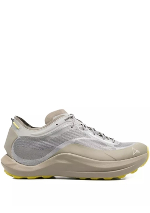 ROA Sella Mountain low-top sneakers - Silver