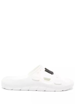 AMIRI logo-patch round-toe slides - White