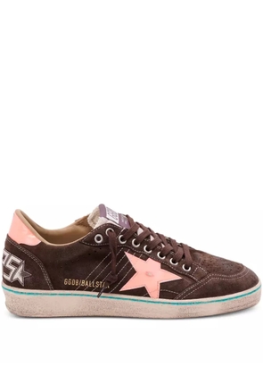 Golden Goose star-applique suede sneakers - Brown