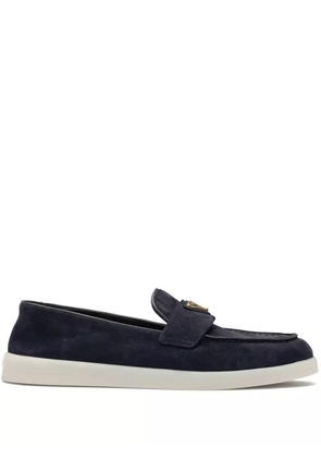 Prada enamel triangle-logo leather loafers - Blue
