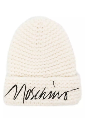 Moschino logo-embroidered knitted beanie - White