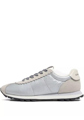 Bimba y Lola 13 18 retro scalloped-trim sneaker - Silver