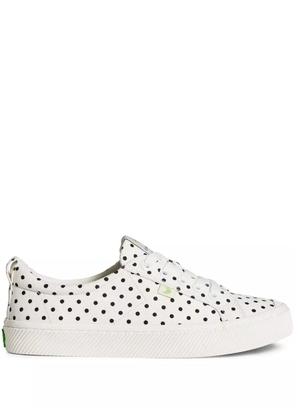 Cariuma OCA polka-dot sneakers - White