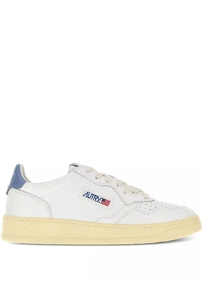 Autry Medalist leather sneakers - White