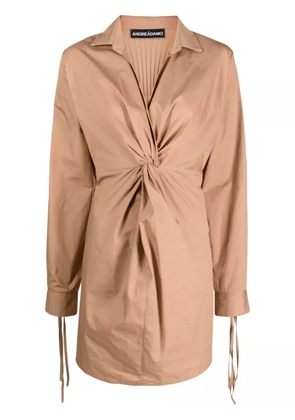 ANDREĀDAMO twist-front shirtdress - Neutrals
