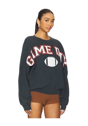 DAYDREAMER Game Day Crew Sweatshirt in Grey. Size S/M. Also in L/XL.