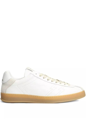 Stkn leather lace-up low-top sneakers - White