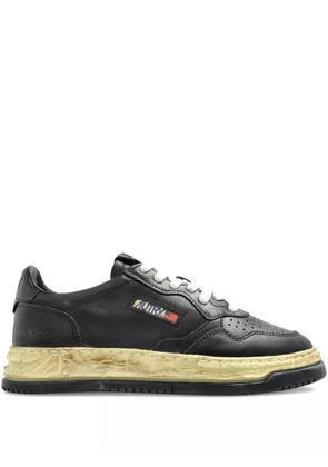 Autry leather distressed-sole sneakers - Black