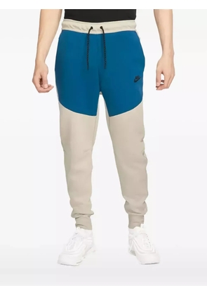 Nike Tech Fleece joggers - Neutrals