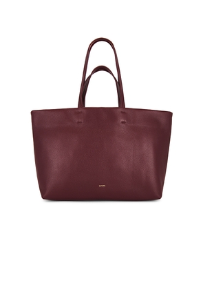 Cuyana Classic Easy Tote Bag in Wine.
