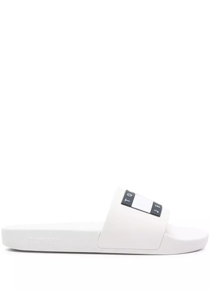 Tommy Jeans Flag-logo pool slides - Neutrals
