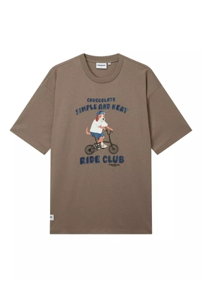 CHOCOOLATE graphic-print T-shirt - Brown